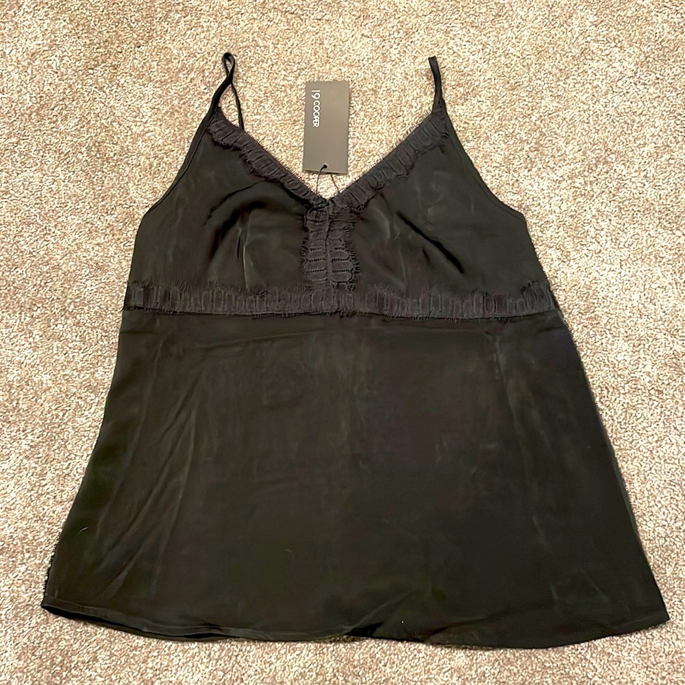 19 Cooper: Black adjustable cami with lace detail SZ S